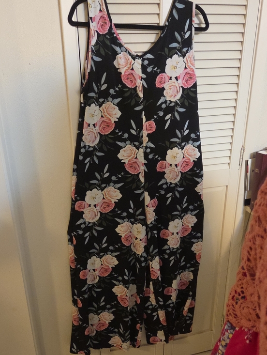 LuLaRoe Pants - Floral V-Neck Black Maxi Skirt with Pink & Cream Roses